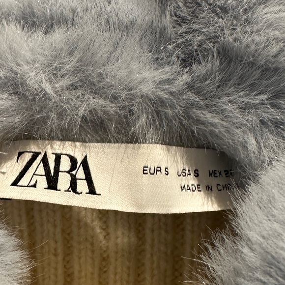 Zara Faux-Fur Neck Ribbed button up long sleeve size small - Picture 5 of 5